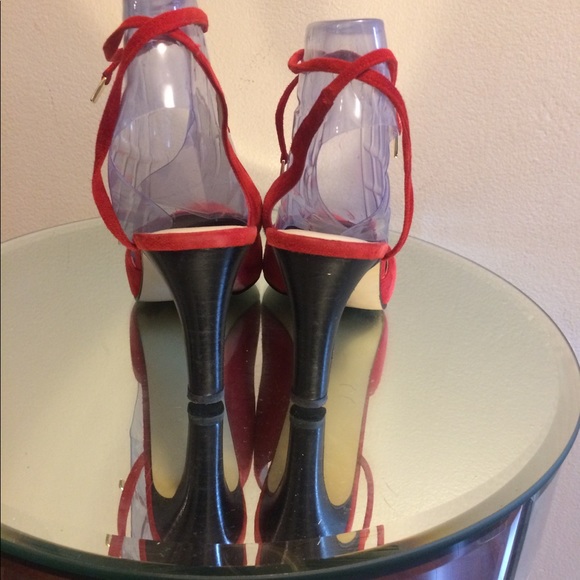 ENZO ANGIOLINI Red Suede Ankle Tie Pumps - Picture 4 of 4